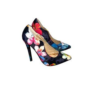 Red Kiss Sweat Flowers Multi Color Floral Print Stiletto Pointed Heels Size 8